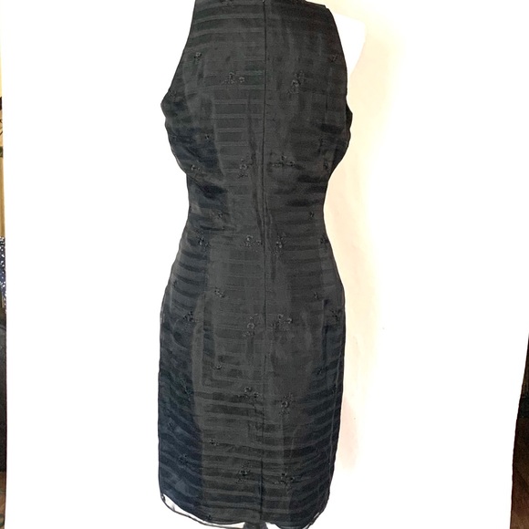 Ann Taylor Silk Embroidered Black Dress Size 8 - Picture 5 of 7